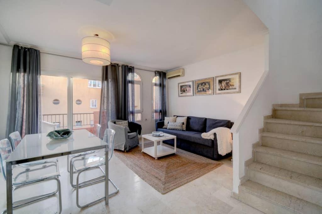 Duplex Con Vistas Al Mar Appartement La Línea de la Concepción Buitenkant foto