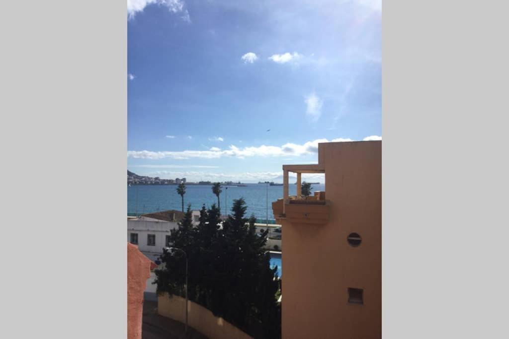Duplex Con Vistas Al Mar Appartement La Línea de la Concepción Buitenkant foto