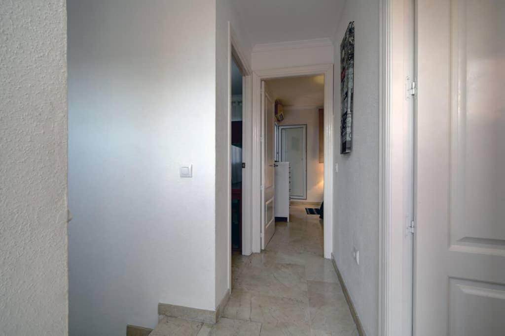 Duplex Con Vistas Al Mar Appartement La Línea de la Concepción Buitenkant foto