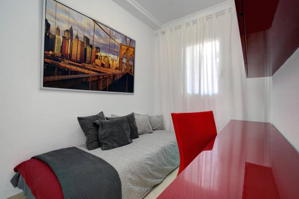 Duplex Con Vistas Al Mar Appartement La Línea de la Concepción Buitenkant foto